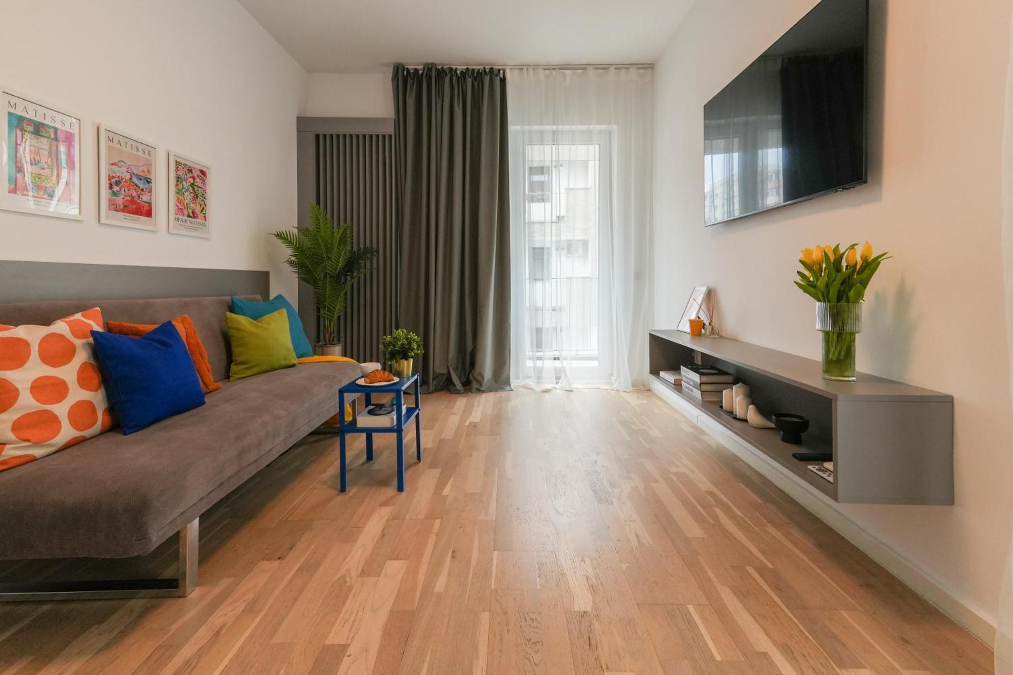 Ana - Cozy & Quiet With Balcony & Garden View Bucarest